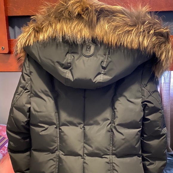 Adali Mackage Fur Coat (black) - Picture 2 of 6